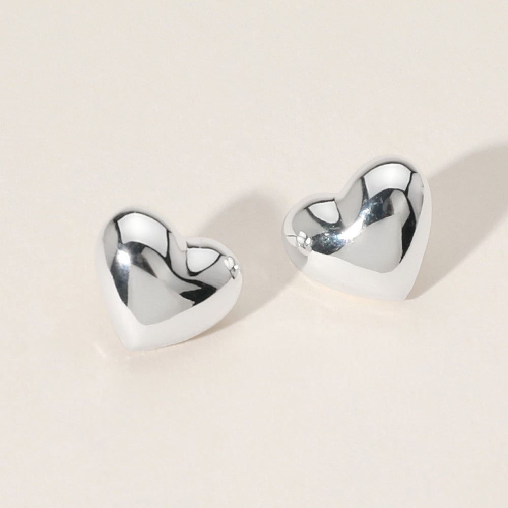 Puffy Chunky Heart Stud