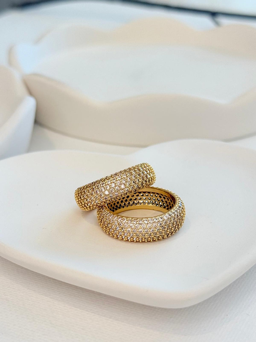 SUZY ETERNITY BAND